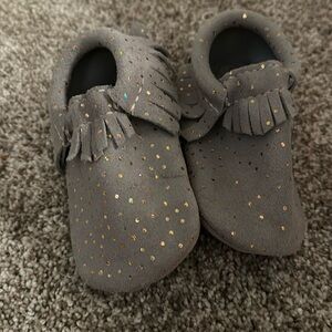 Freshly picked size 4 mocs with dust bag